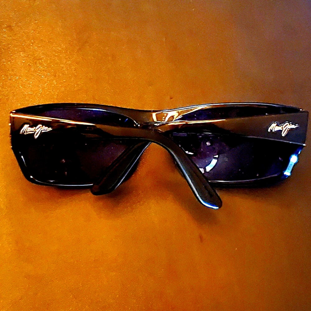 Maui Jim Peahi B202-2M Black Matte Rubber Frame /